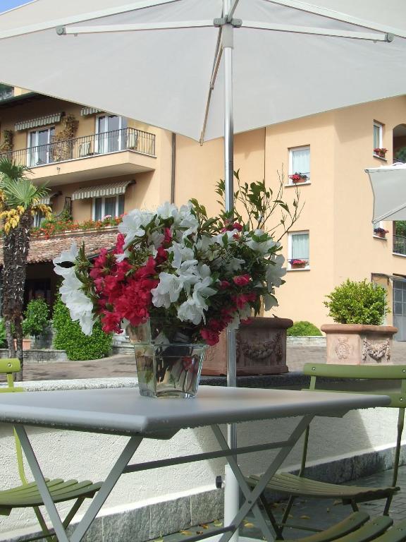 Villa Edy Apartments Tremezzina Δωμάτιο φωτογραφία