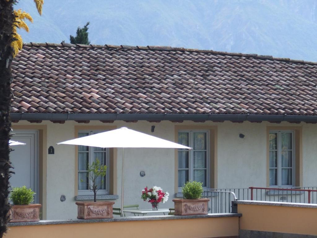 Villa Edy Apartments Tremezzina Δωμάτιο φωτογραφία